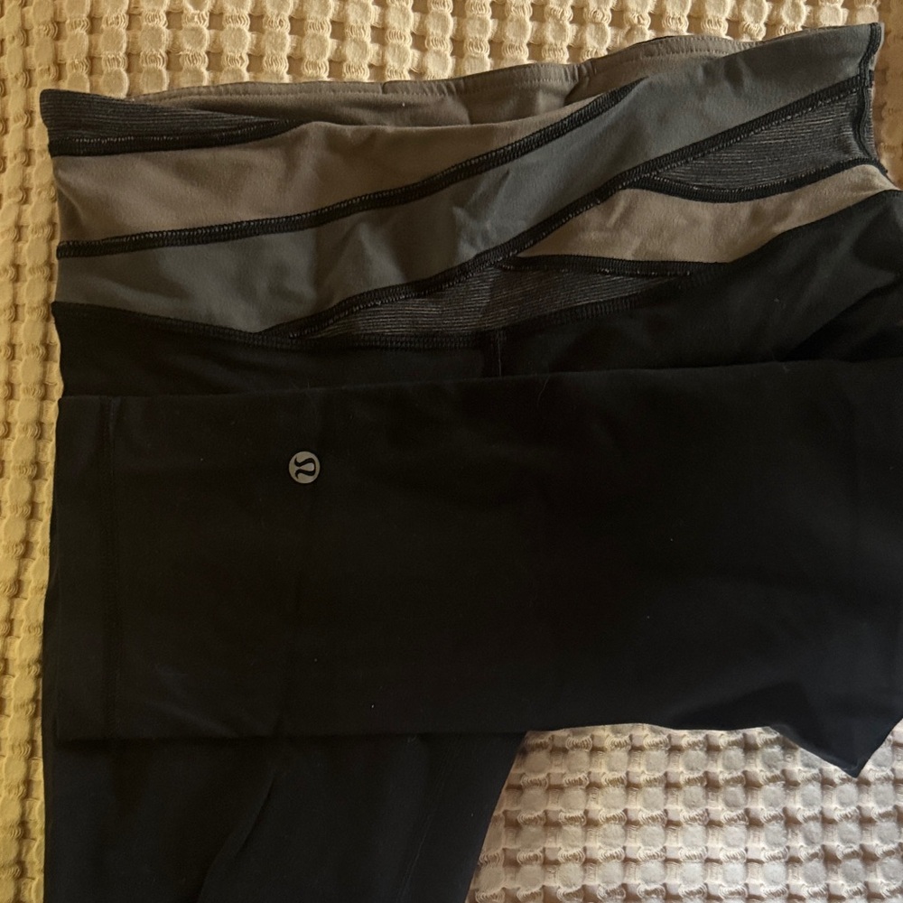 lululemon athletica Black and Gray Leggings